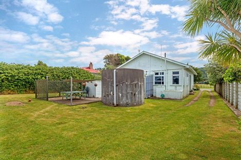Photo of property in 4 Banks Street, Tolaga Bay, 4077