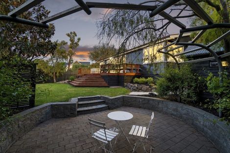 Photo of property in 18 Dyers Pass Road, Cashmere, Christchurch, 8022