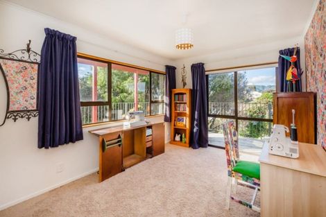 Photo of property in 40 Hicks Crescent, Waikanae Beach, Waikanae, 5036