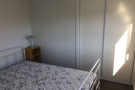 Photo of property in 2/71 Kemp Street, Kilbirnie, Wellington, 6022