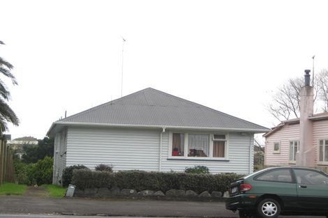 Photo of property in 288 Devon Street West, New Plymouth, 4310