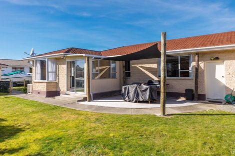 Photo of property in 1 Carlisle Street, Waimate, 7924