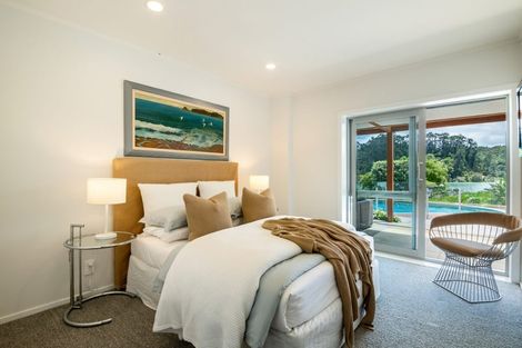 Photo of property in 14 Oscar Road, Greenhithe, Auckland, 0632