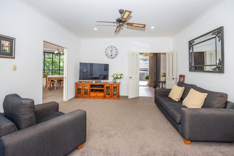 Photo of property in 31 Aloma Way, Glenview, Hamilton, 3206