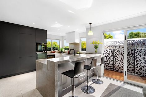 Photo of property in 30 Iona Road, Havelock North, 4130