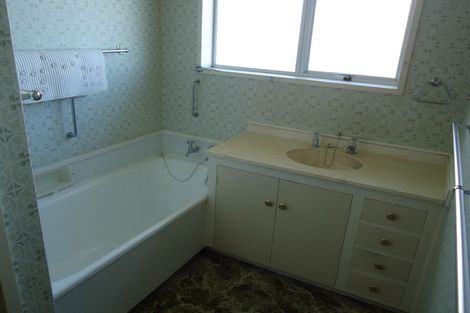 Photo of property in 5a Cameron Street, Waimate, 7924