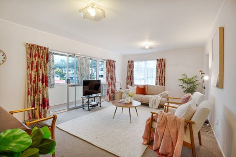 Photo of property in 4 Tralee Place, Johnsonville, Wellington, 6037