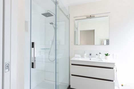 Photo of property in 44 Harbour View Road, Harbour View, Lower Hutt, 5010