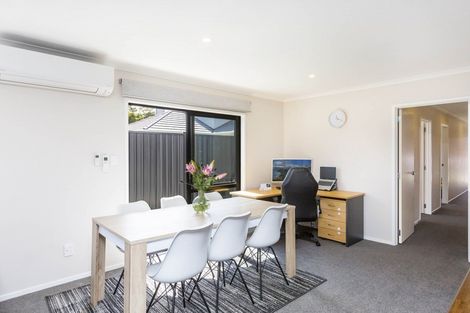 Photo of property in 12 Pattullo Crescent, Wallaceville, Upper Hutt, 5018