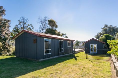 Photo of property in 4 Harper Road, Waimarama, 4294