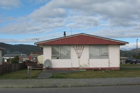 Photo of property in 123 Reid Street, Blaketown, Greymouth, 7805