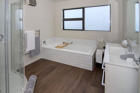 Photo of property in 5 Plains Avenue, Masterton, 5810