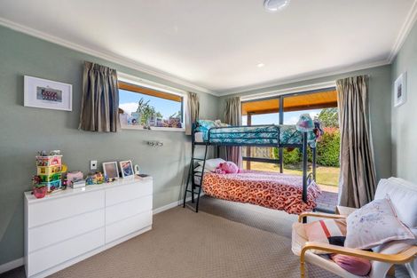 Photo of property in 2 Sherwin Avenue, Albert Town, Wanaka, 9305