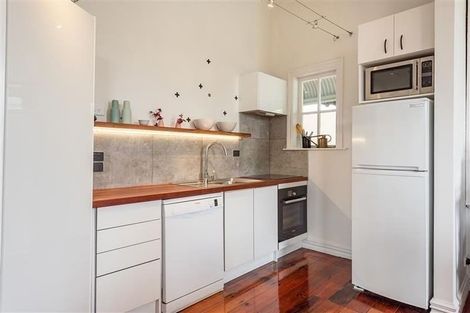 Photo of property in 230a Tinakori Road, Thorndon, Wellington, 6011