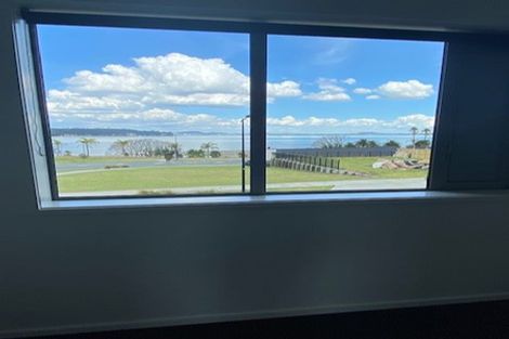 Photo of property in 1 Gunn Way, Hobsonville, Auckland, 0616