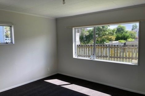 Photo of property in 37 Banbury Crescent, Fairfield, Hamilton, 3214