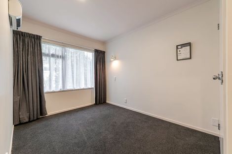 Photo of property in 14 Winston Avenue, Hokowhitu, Palmerston North, 4410