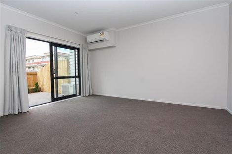 Photo of property in 9/18 Hunter Street, Hamilton Lake, Hamilton, 3204