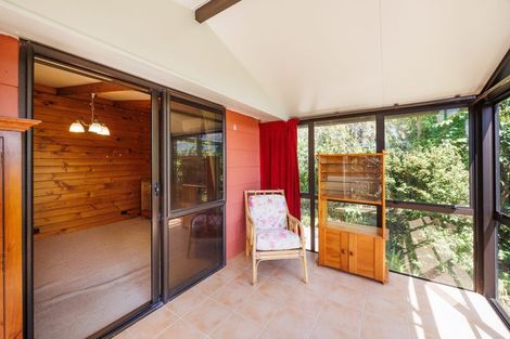 Photo of property in 1 Peter Hall Drive, Kelvin Grove, Palmerston North, 4414