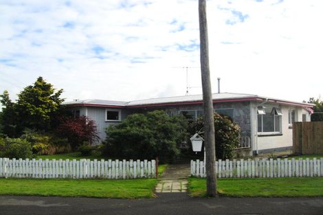 Photo of property in 16 Tay Street, Mosgiel, 9024