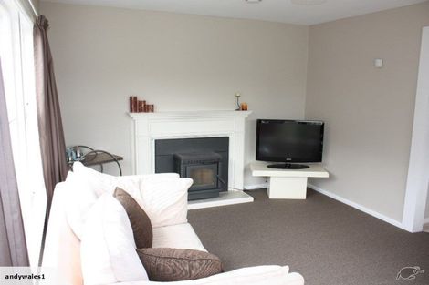 Photo of property in 19 Appleby Crescent, Burnside, Christchurch, 8053