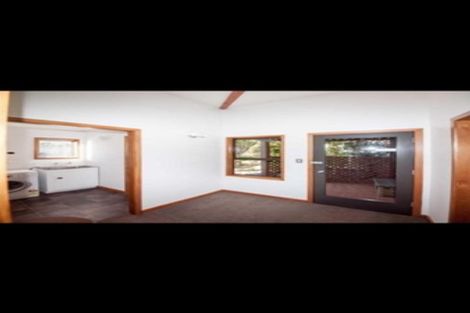 Photo of property in 8 Otonga Way, Churton Park, Wellington, 6037