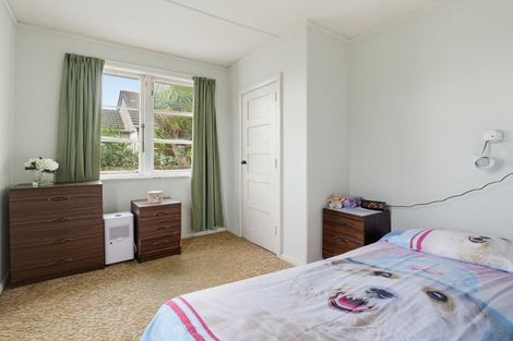 Photo of property in 3 Tyndall Street, Palmerston North, 4414