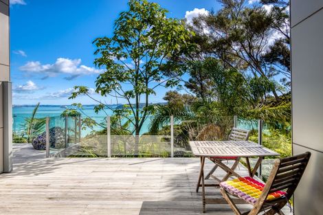 Photo of property in 180 Te Wahapu Road, Russell, 0272