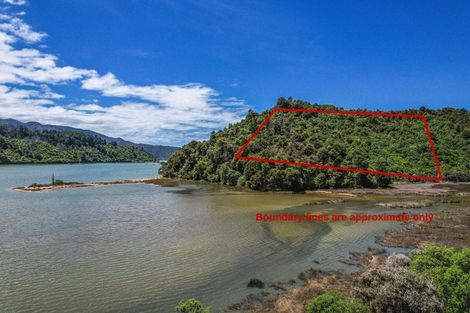 Photo of property in 27 Lady Barkly Grove, Kaiteriteri, Motueka, 7197