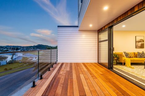 Photo of property in 47c Spyglass Lane, Whitby, Porirua, 5024