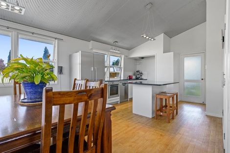 Photo of property in 17 Scott Street, Leamington, Cambridge, 3432