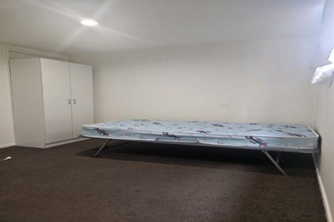 Photo of property in 2/2a Hutt Road, Manurewa, Auckland, 2102