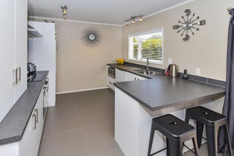 Photo of property in 148 Carnoustie Drive, Wattle Downs, Auckland, 2103