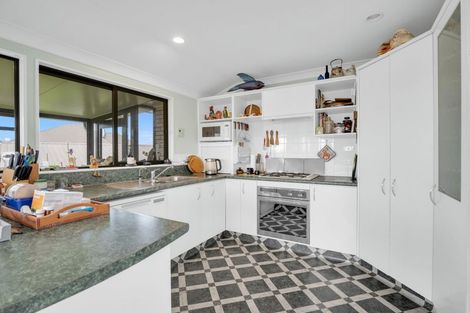 Photo of property in 227 Greenhill Drive, Te Awamutu, 3800