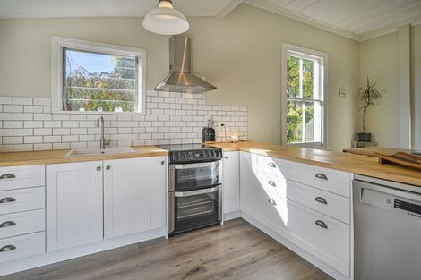 Photo of property in 40 Te Aute Road, Havelock North, 4130