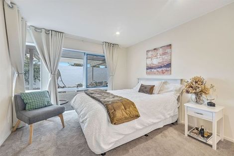 Photo of property in 1 Driscoll Place, Farm Cove, Auckland, 2012