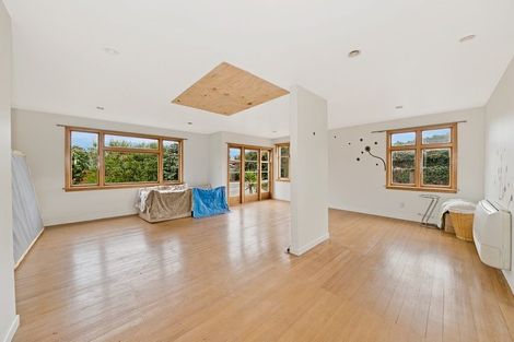 Photo of property in 10 Mcfaddens Road, St Albans, Christchurch, 8052