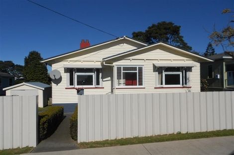 Photo of property in 22 Ngaio Street, Strandon, New Plymouth, 4312