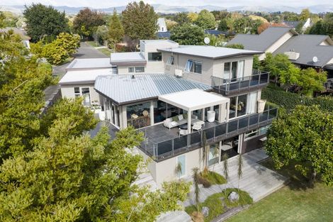 Photo of property in 25 Trent Avenue, Hokowhitu, Palmerston North, 4410