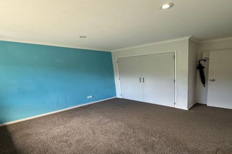 Photo of property in 53 Pomaria Road, Henderson, Auckland, 0610