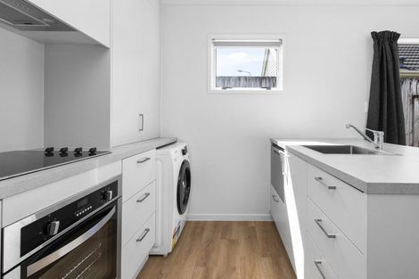 Photo of property in 28d Lorne Street, Melville, Hamilton, 3206