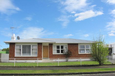 Photo of property in 7 Mersey Street, Levin, 5510