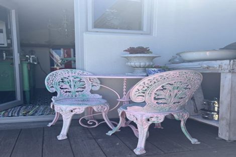 Photo of property in 1 Simeon Quay, Lyttelton, 8082