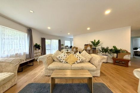 Photo of property in 2/279 Hobsonville Road, Hobsonville, Auckland, 0618