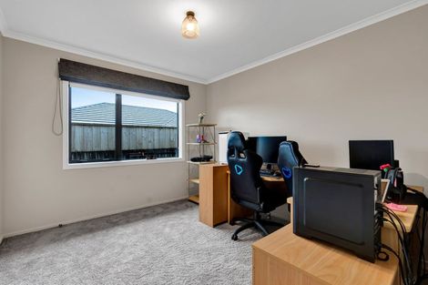 Photo of property in 18a Estate Grove, Inglewood, 4330