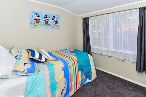 Photo of property in 148 Carnoustie Drive, Wattle Downs, Auckland, 2103