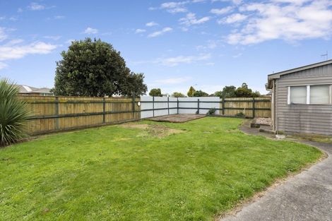 Photo of property in 9 Ellesmere Crescent, Highbury, Palmerston North, 4412
