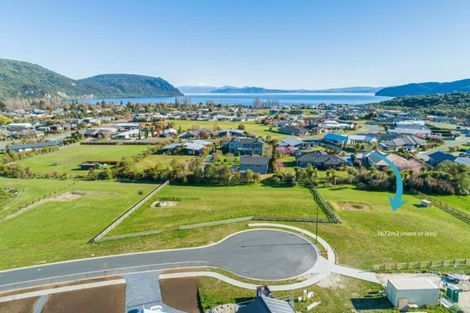 Photo of property in 9 Pukatea Lane, Kinloch, Taupo, 3377