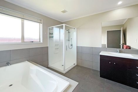 Photo of property in 2 Woodridge Drive, Flagstaff, Hamilton, 3210