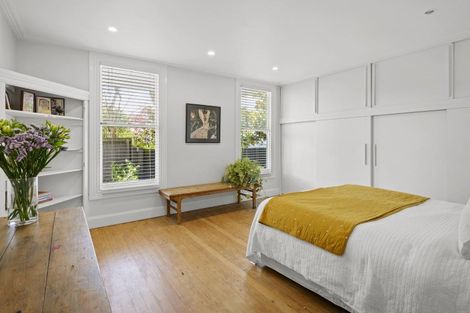 Photo of property in 112 Leinster Road, Merivale, Christchurch, 8014